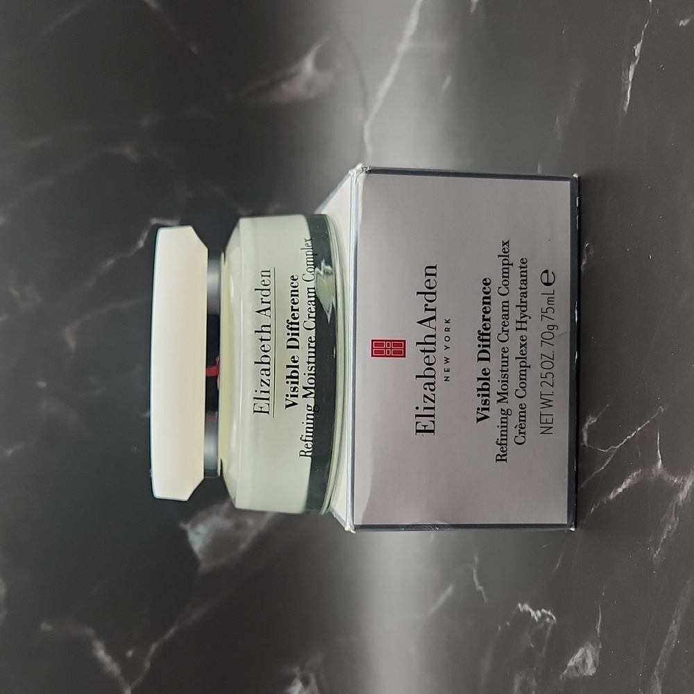 Elizabeth Arden Visible Difference Refining Moisture Cream Complex 75ml**